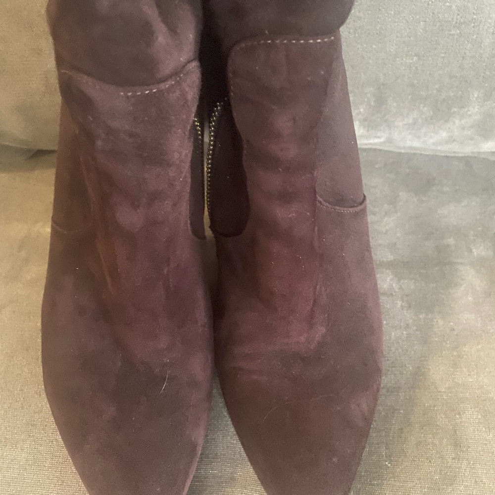 Butter Shoes Brown Suede Knee-High Boots Pointed Toe Stiletto Heel Size 40 Italy - Picture 2 of 12